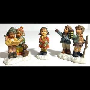 HAWTHORNE VILLAGE “RARE”-  BERTA HUMMEL “MERRY & BRIGHT”